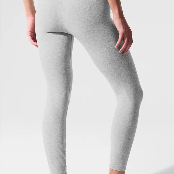 ALO alosoft high waist 7/8 Gray Leggings - Picture 2 of 5